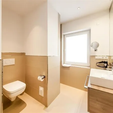 Duhner Brandung, B4 Duhnen