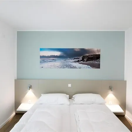 Duhner Brandung, B4 Hotel *